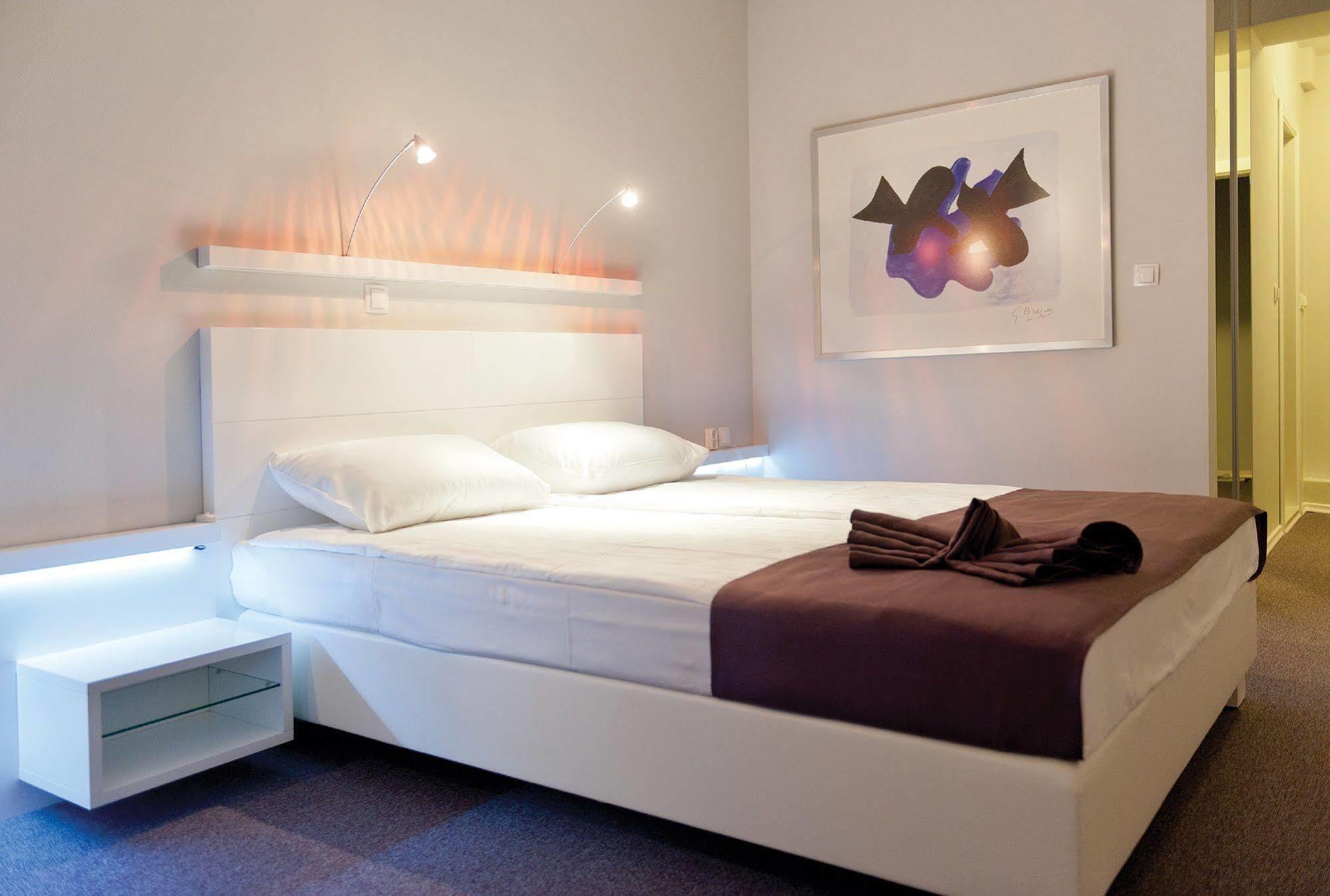 Leonardo Hotel Σκόπια Εξωτερικό φωτογραφία
