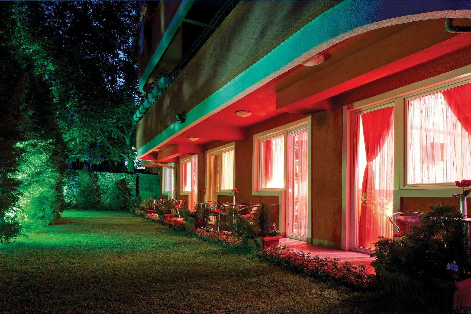 Leonardo Hotel Σκόπια Εξωτερικό φωτογραφία