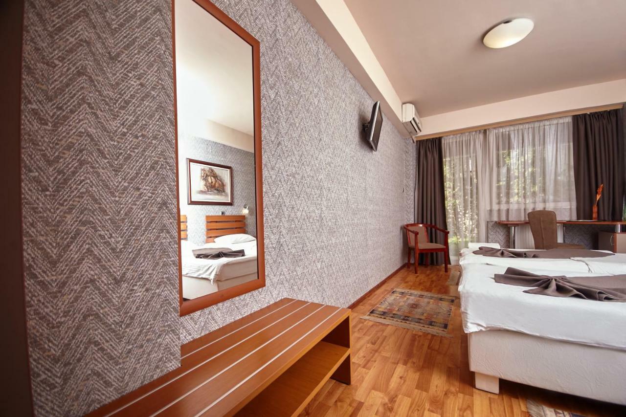 Leonardo Hotel Σκόπια Εξωτερικό φωτογραφία